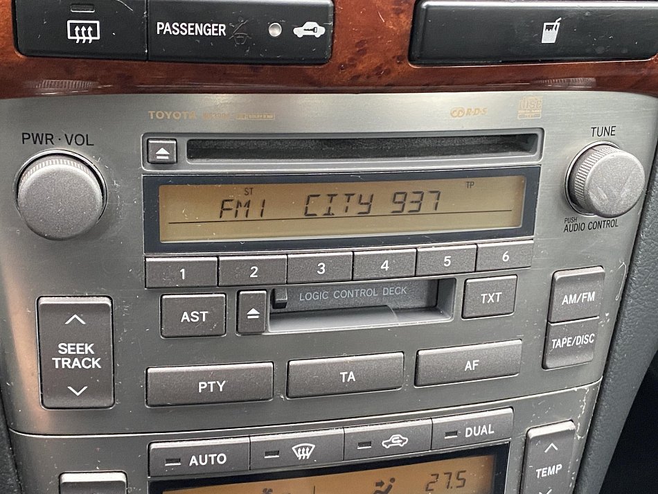 Toyota Avensis 1.8VVT-i Executive