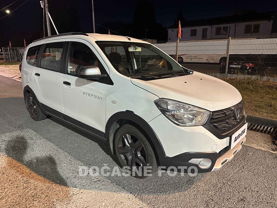 Dacia Lodgy 1.6i Stepway