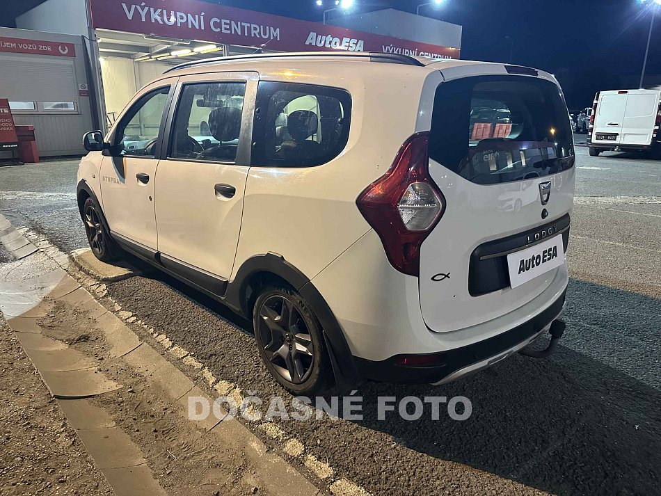 Dacia Lodgy 1.6i Stepway