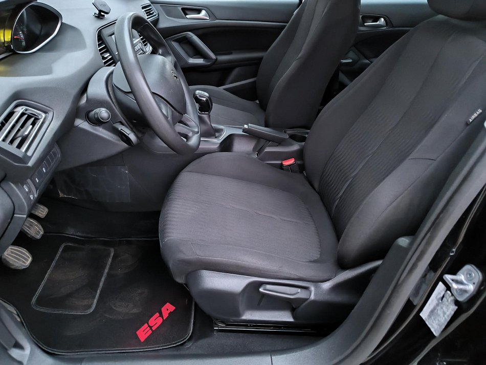 Peugeot 308 1.2VTi 