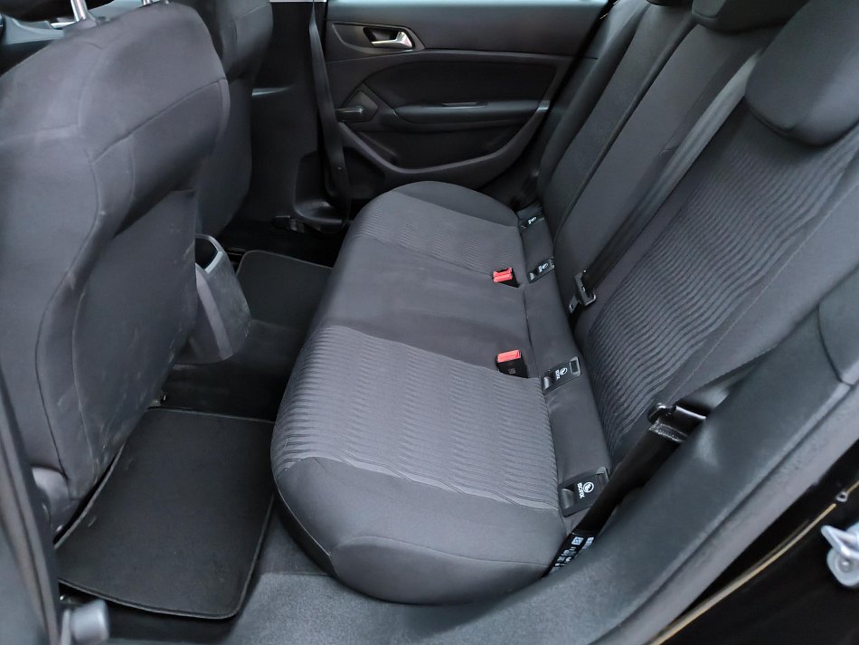 Peugeot 308 1.2VTi 