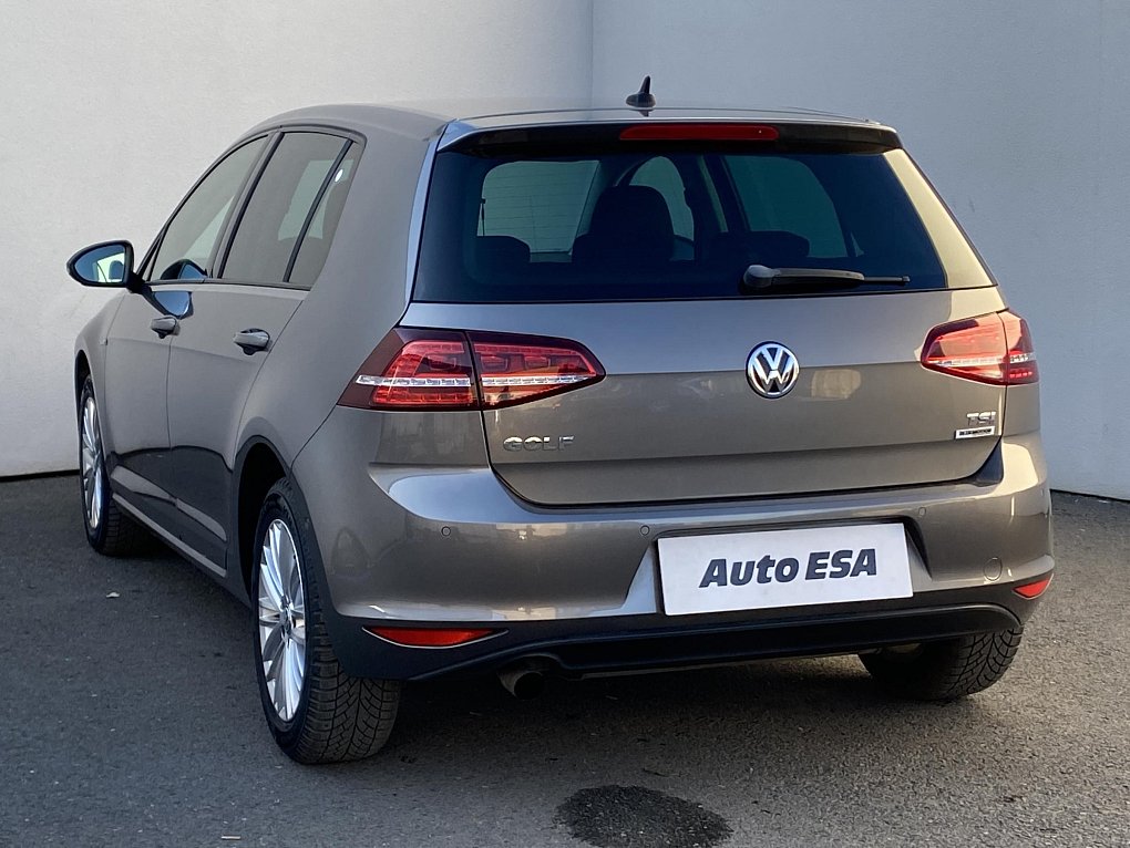 Volkswagen Golf 1.2TSi 