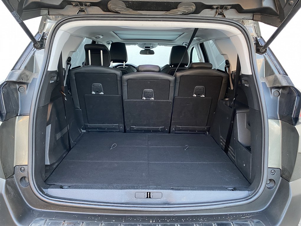 Peugeot 5008 1.5 HDi Allure 7míst