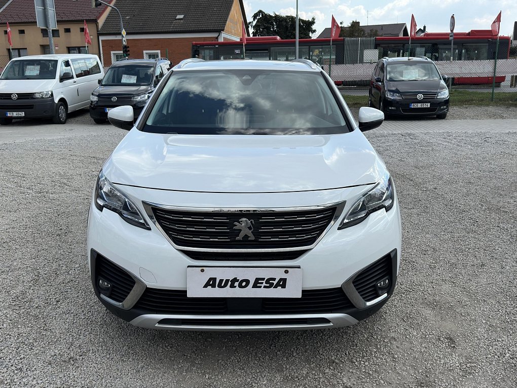 Peugeot 5008 1.2PT 