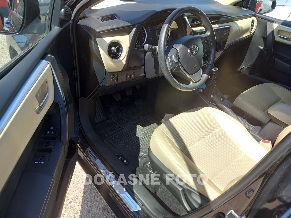 Toyota Corolla 1.6 