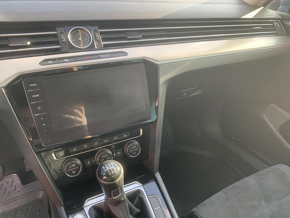 Volkswagen Passat 2.0TDi 