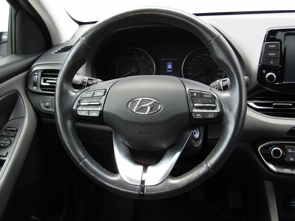 Hyundai I30 1.5 T-GDi 