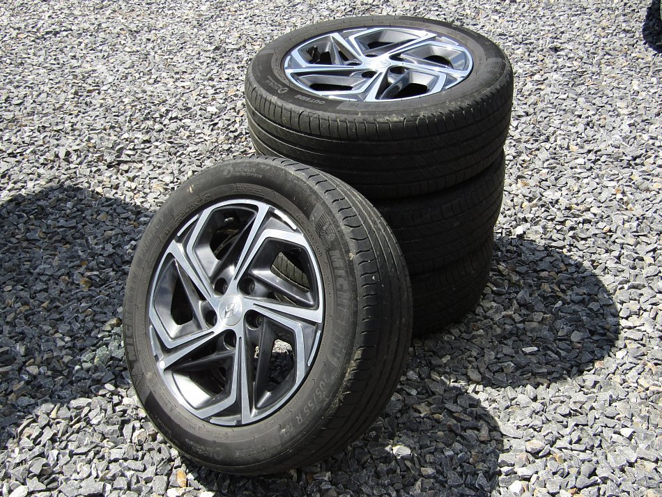 Hyundai I30 1.5 T-GDi 