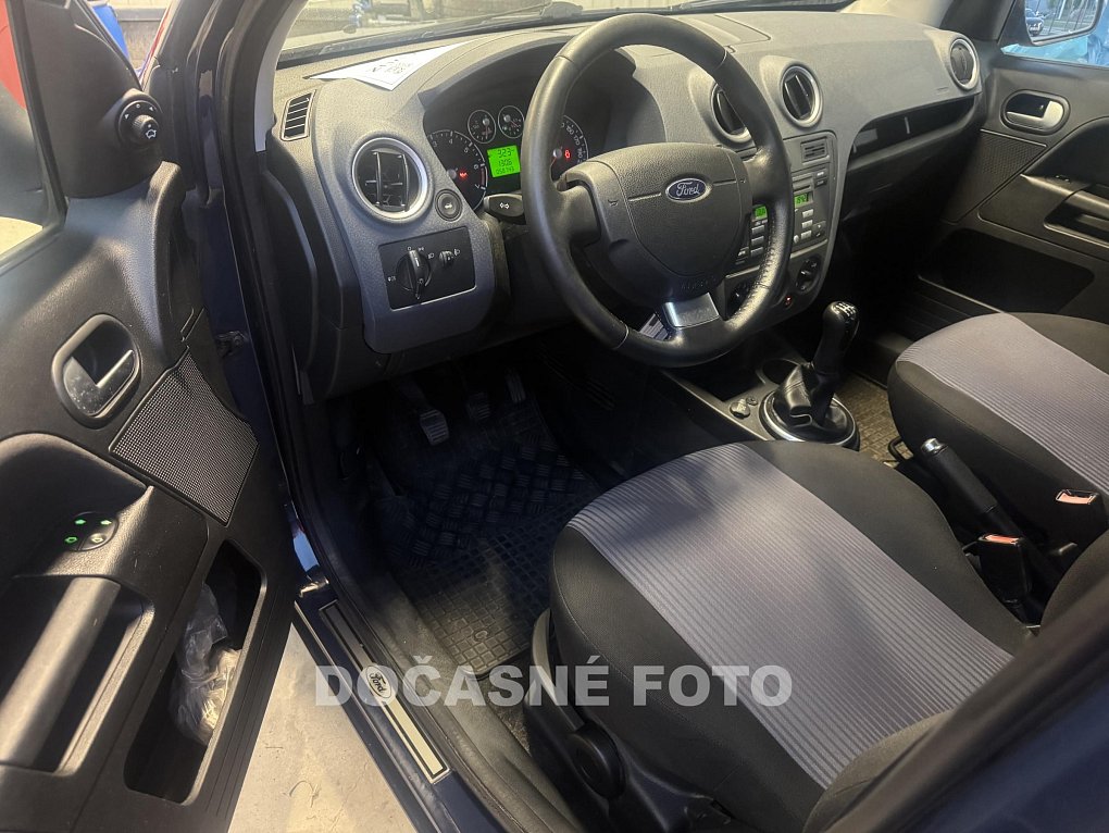 Ford Fusion 1.4i 