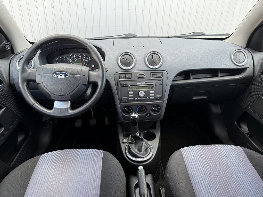 Ford Fusion 1.4i 