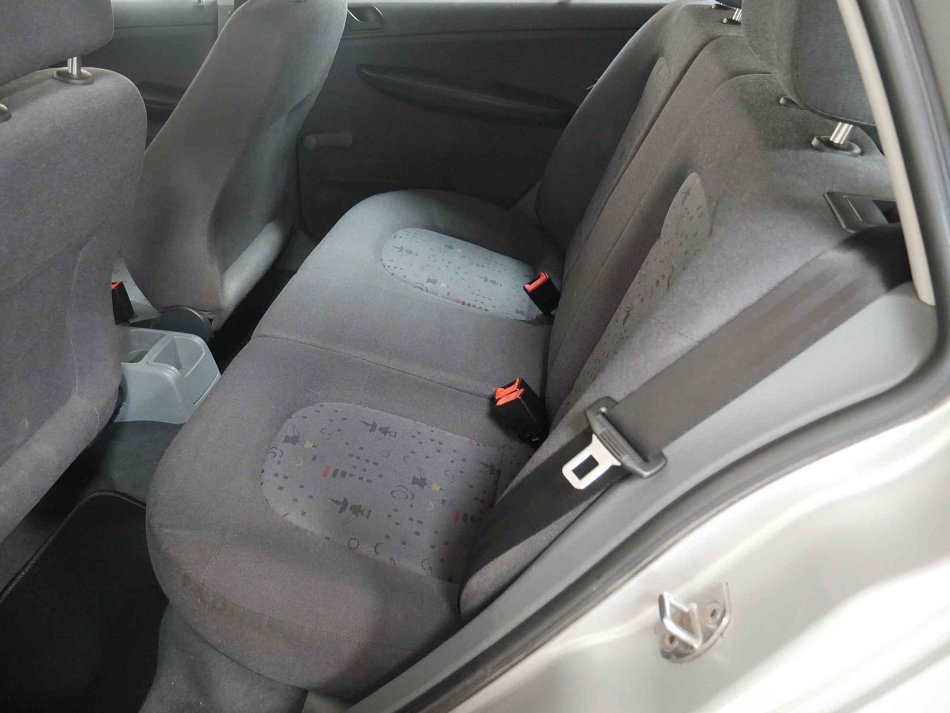 Škoda Fabia I 1.4 MPi 