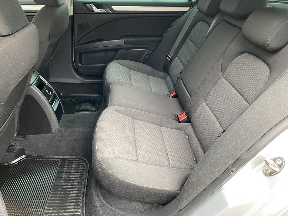 Škoda Superb II 2.0 TDi Elegance
