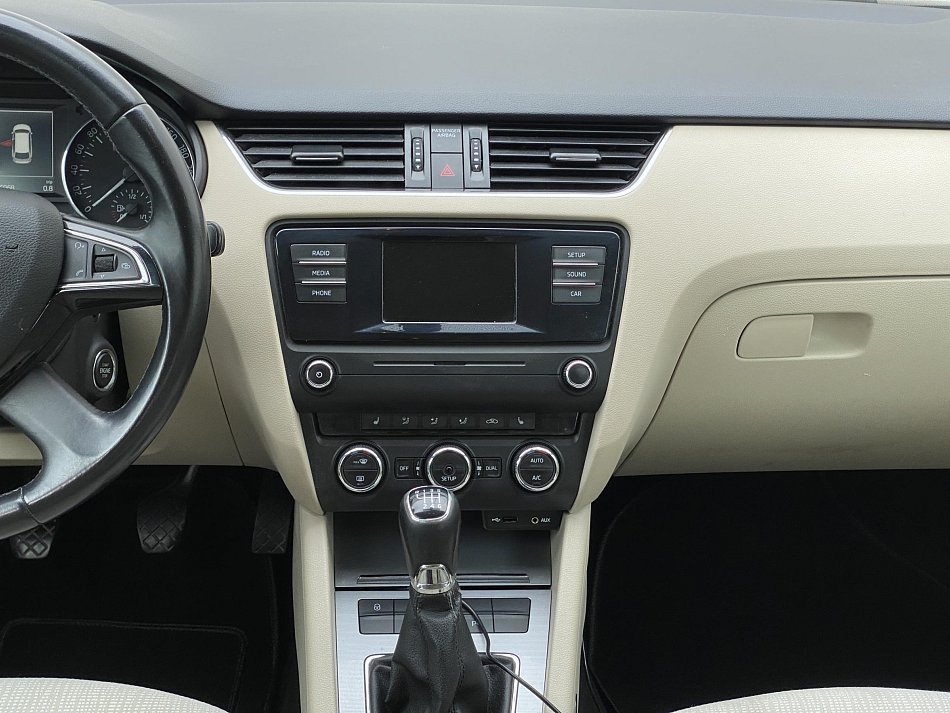 Škoda Octavia III 2.0 TDi Elegance