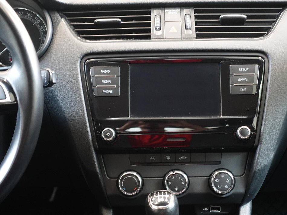 Škoda Octavia III 1.5TSi Active