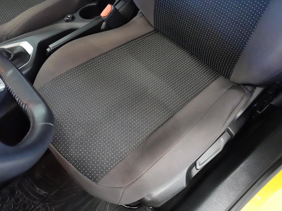 Peugeot 208 1.5HDi 