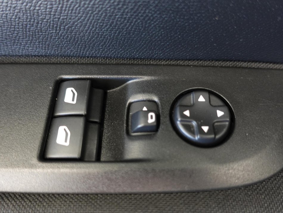 Peugeot 208 1.5HDi 