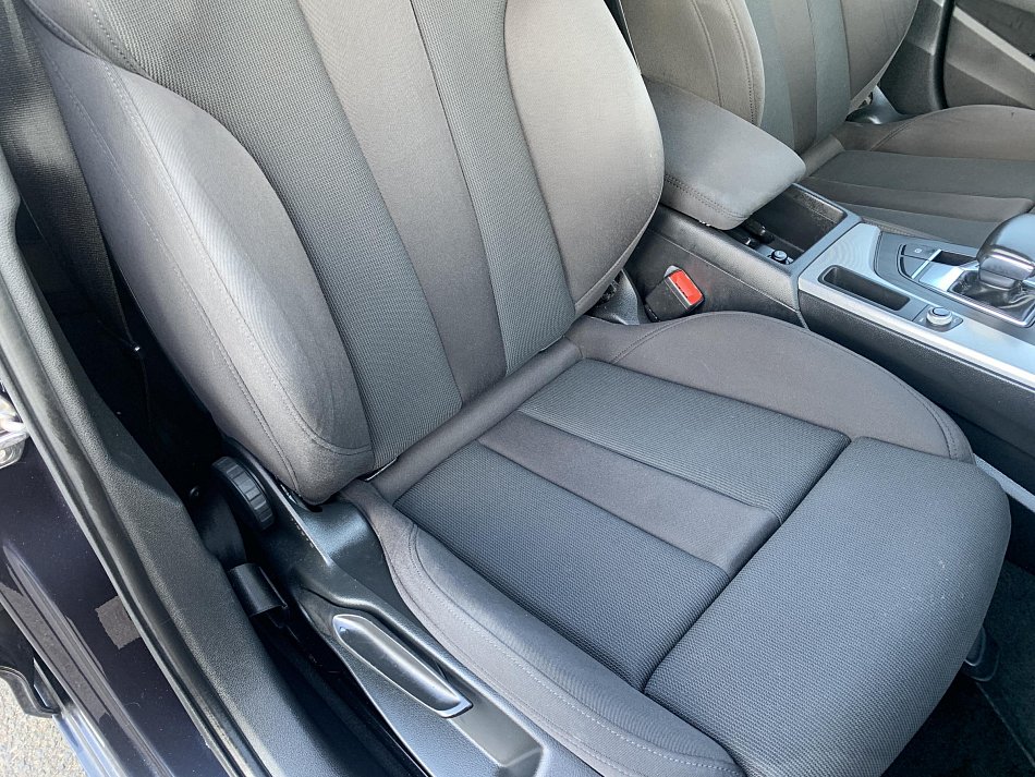 Audi A4 2.0 TDi 