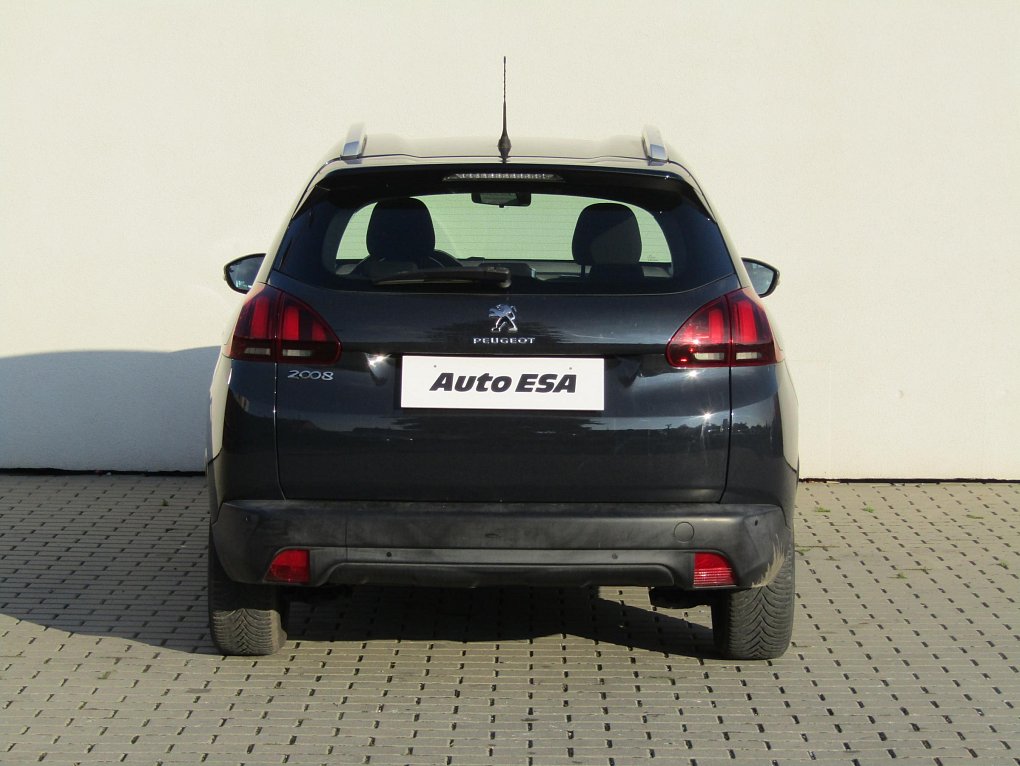Peugeot 2008 1.2 PT Active