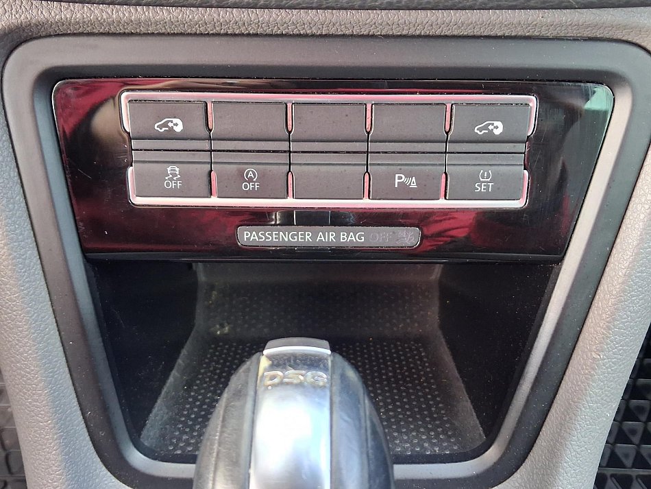 Volkswagen Sharan 2.0TDi 