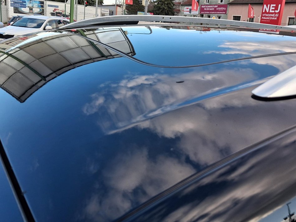 Volkswagen Sharan 2.0TDi 