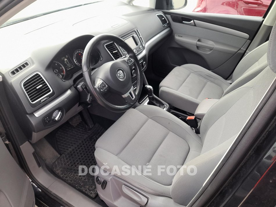 Volkswagen Sharan 2.0TDi 
