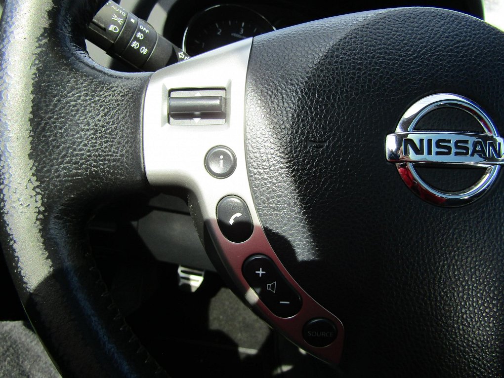 Nissan Qashqai 1.6 dCi  4x4, 7míst