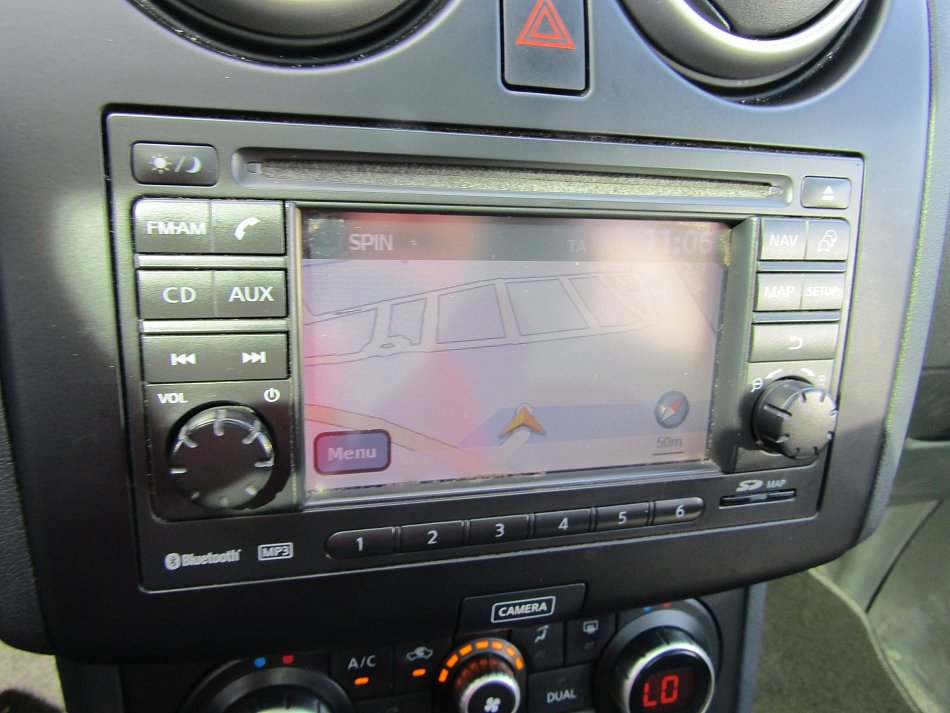 Nissan Qashqai 1.6 dCi  4x4, 7míst