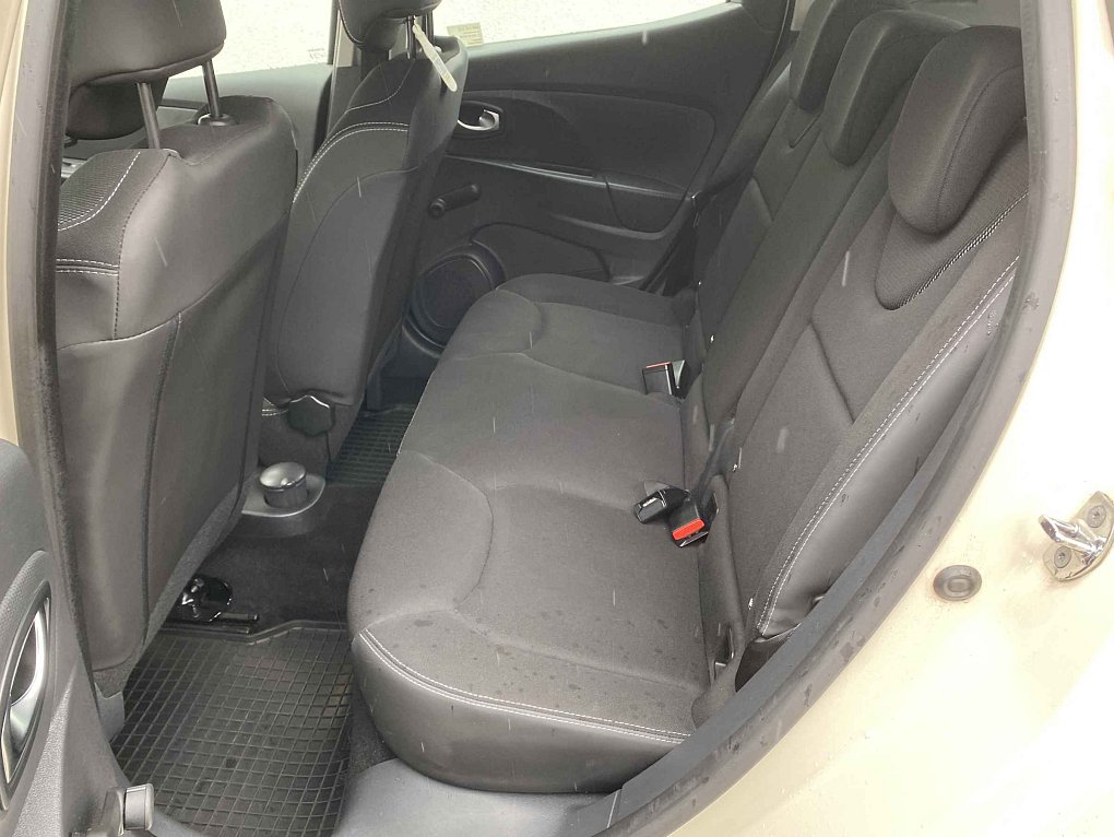 Renault Clio 1.2i 