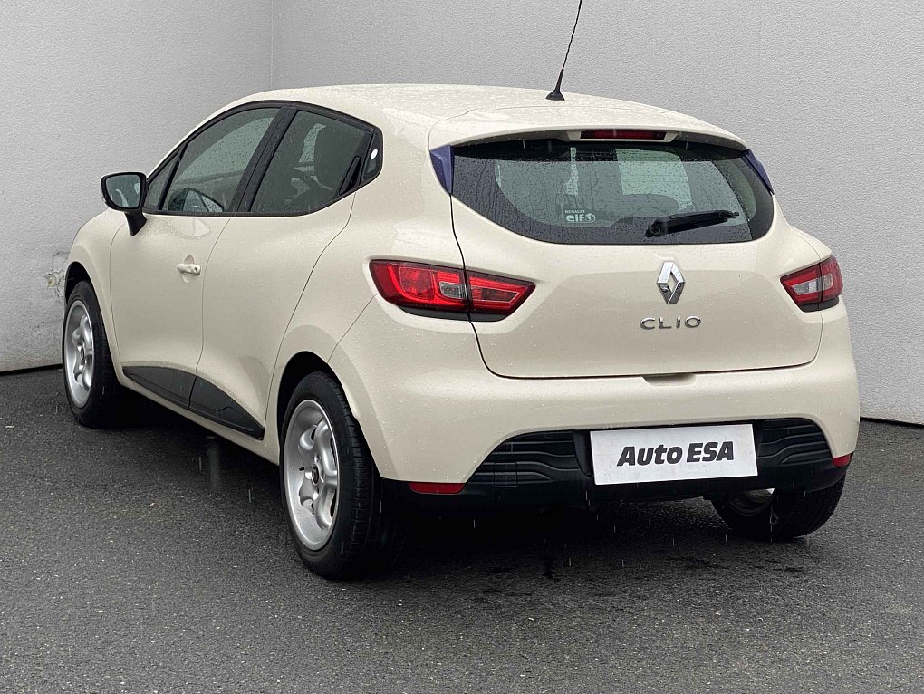 Renault Clio 1.2i 