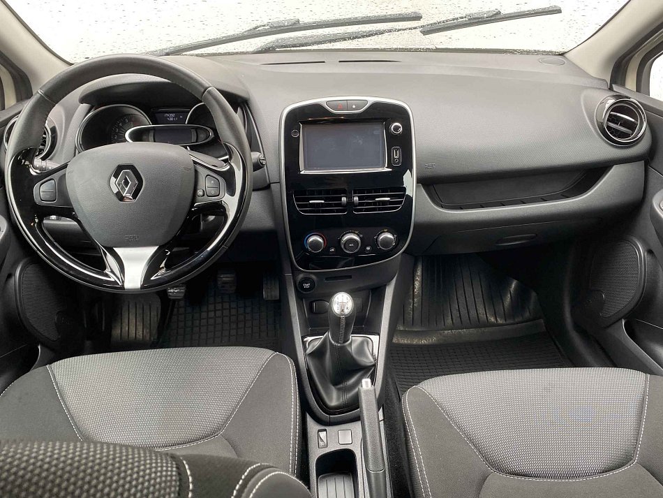 Renault Clio 1.2i 