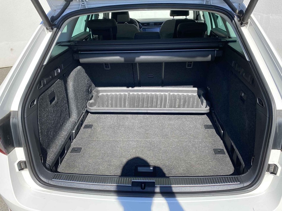 Škoda Superb III 1.5 TSi Style
