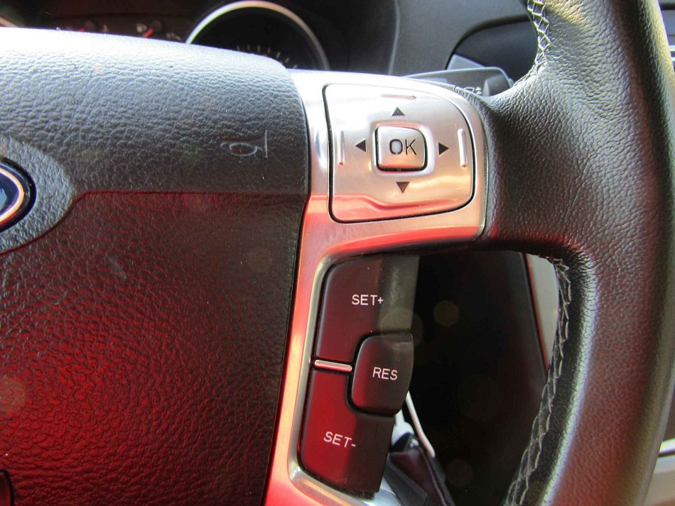 Ford Mondeo 2.0 TCDi 