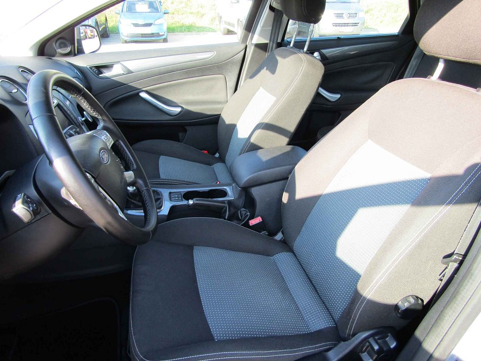 Ford Mondeo 2.0 TCDi 