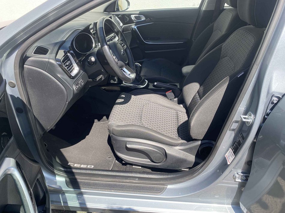 Kia Ceed 1.4 T-GDi Vision