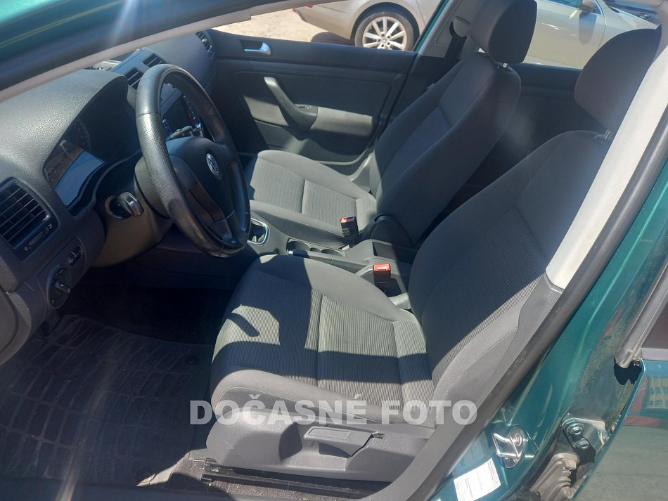 Volkswagen Golf 1.4i 