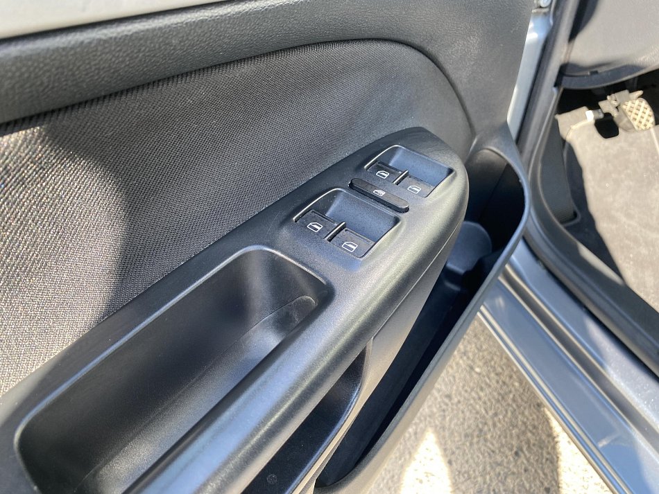 Škoda Octavia II 1.6 TDi Ambiente
