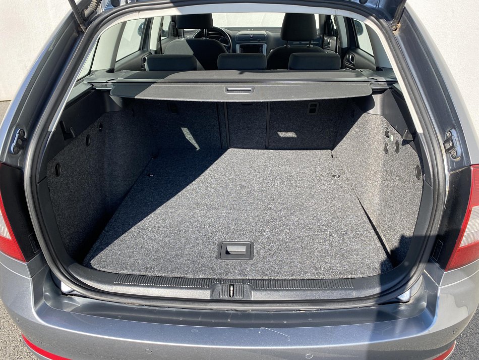 Škoda Octavia II 1.6 TDi Ambiente