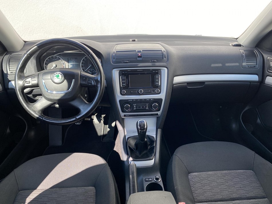 Škoda Octavia II 1.6 TDi Ambiente