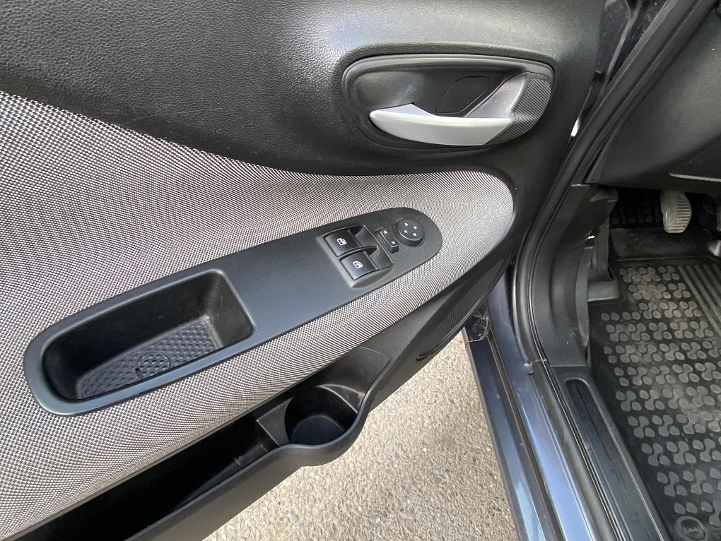 Fiat Punto Evo 1.2i 