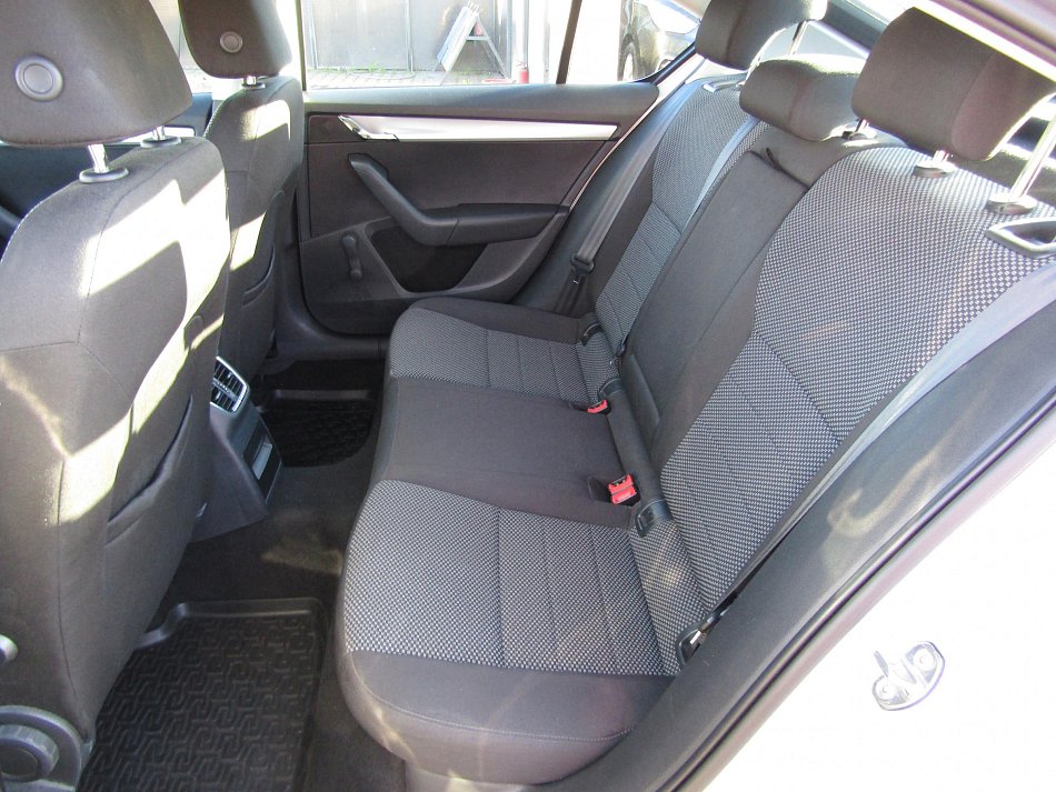 Škoda Octavia III 1.6 TDi 