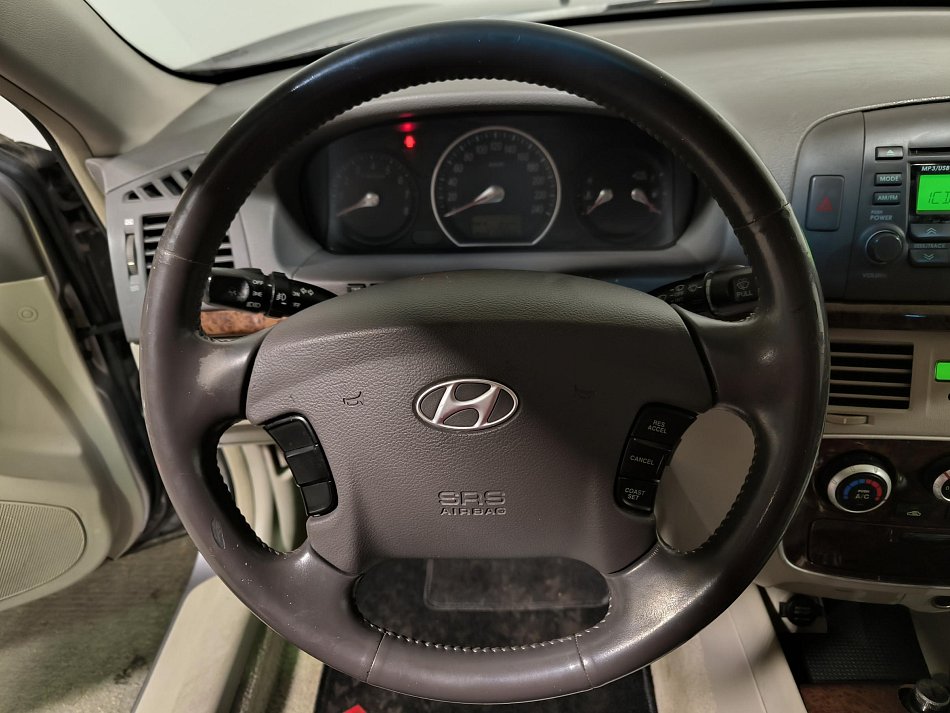 Hyundai Sonata 2.4i 