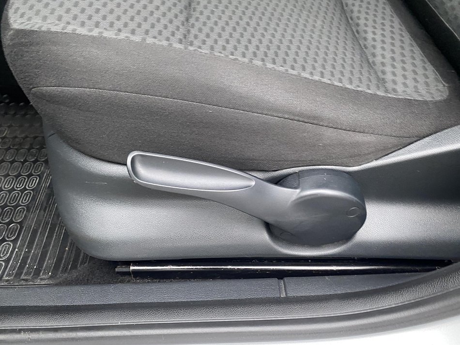 Škoda Fabia II 1.2 TSI Ambition