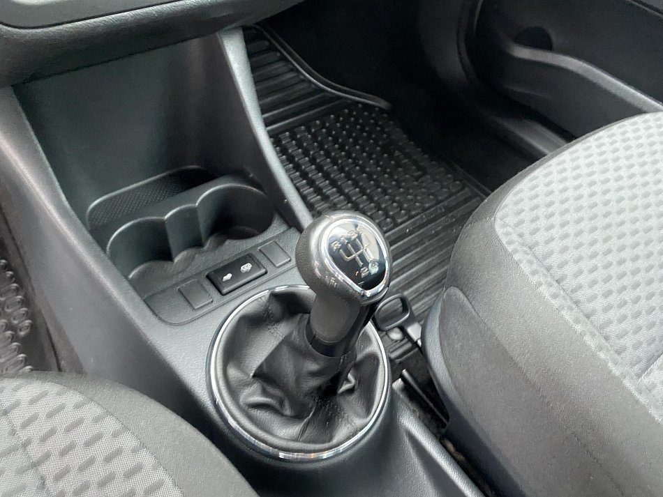 Škoda Fabia II 1.2 TSI Ambition