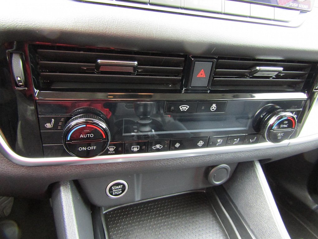 Nissan Qashqai 1.4 T 