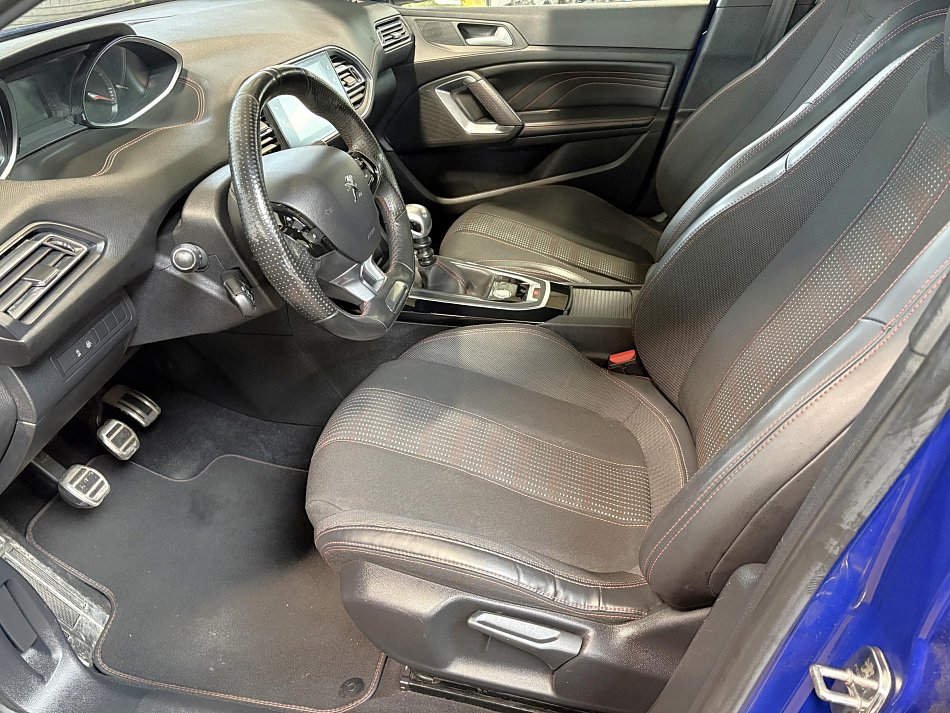 Peugeot 308 1.2 PT GT Line