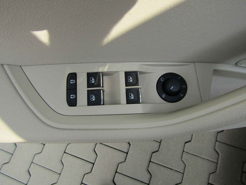 Škoda Superb III 2.0 TDI L&K