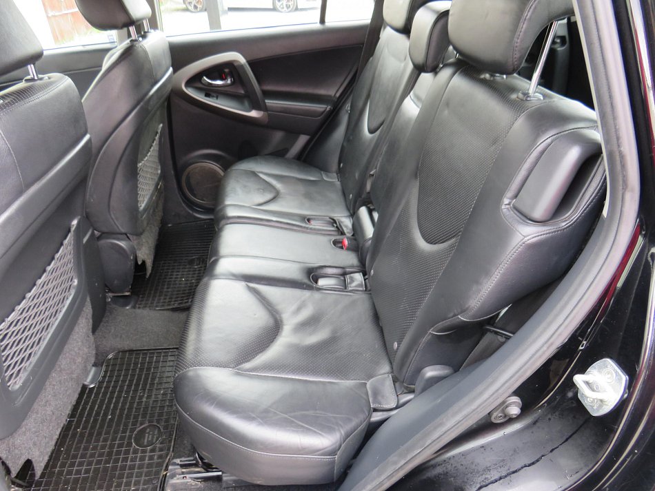 Toyota RAV4 2.0VVT-i  4x4, LPG