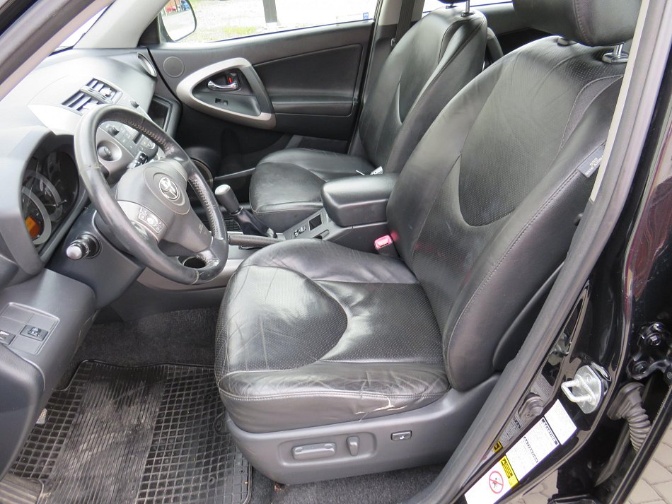 Toyota RAV4 2.0VVT-i  4x4, LPG
