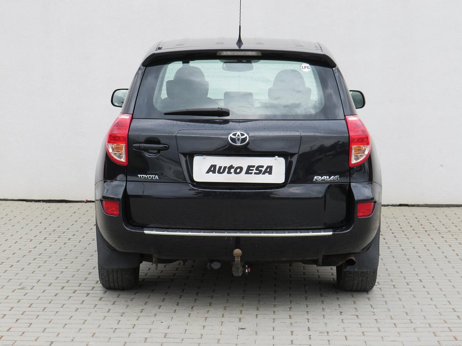 Toyota RAV4 2.0VVT-i  4x4, LPG