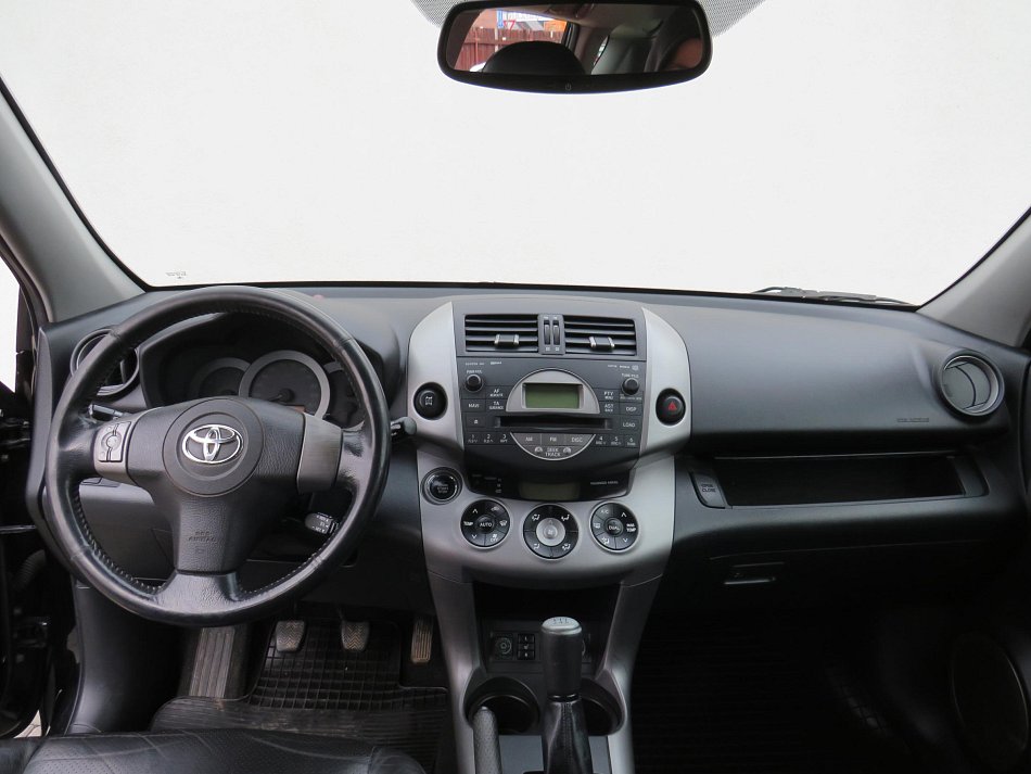 Toyota RAV4 2.0VVT-i  4x4, LPG